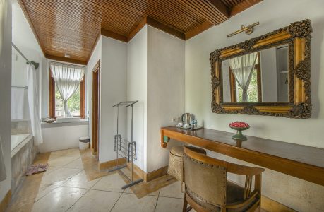 arka villa alam puri residence