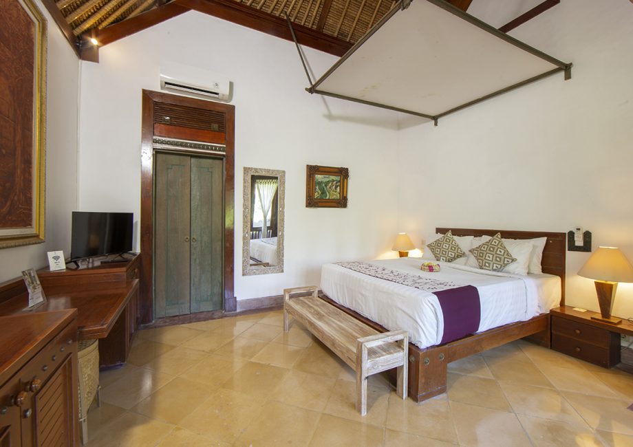 Ridi Junior alam puri residence