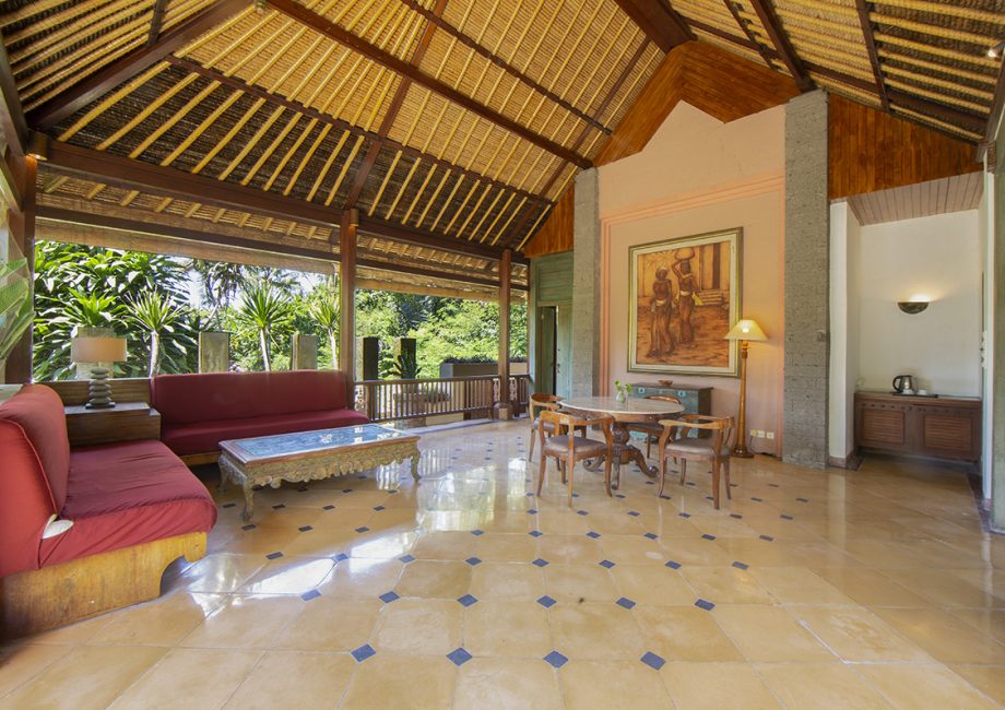 Ridi Junior alam puri residence